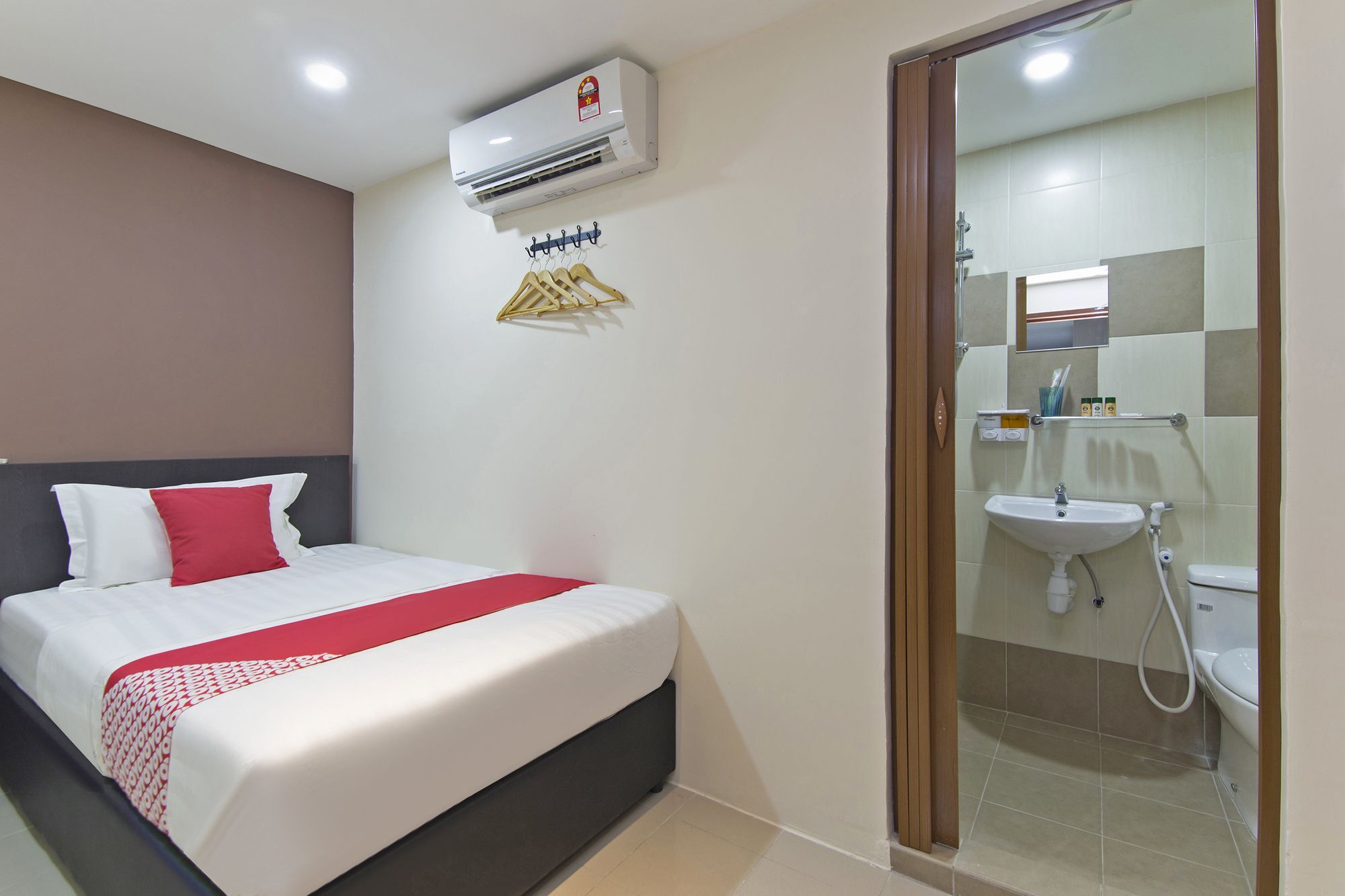 Miju Hotel Kota Damasara Near Strand Mall Petaling Jaya Exterior photo